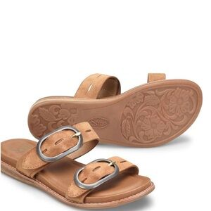 Brand New Sőfft Sandals in box.